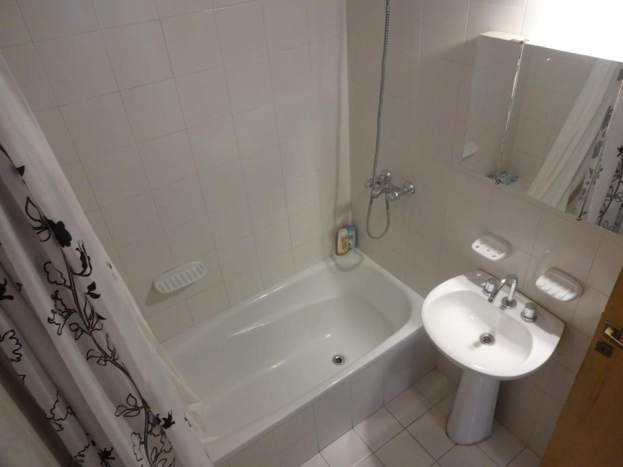 Appartement Amplio Dpto Con Jardin En El Centro De La Ciudad à Rosario Extérieur photo